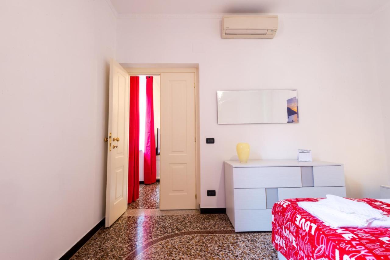 Waterfront House Apartment Генуа Екстериор снимка